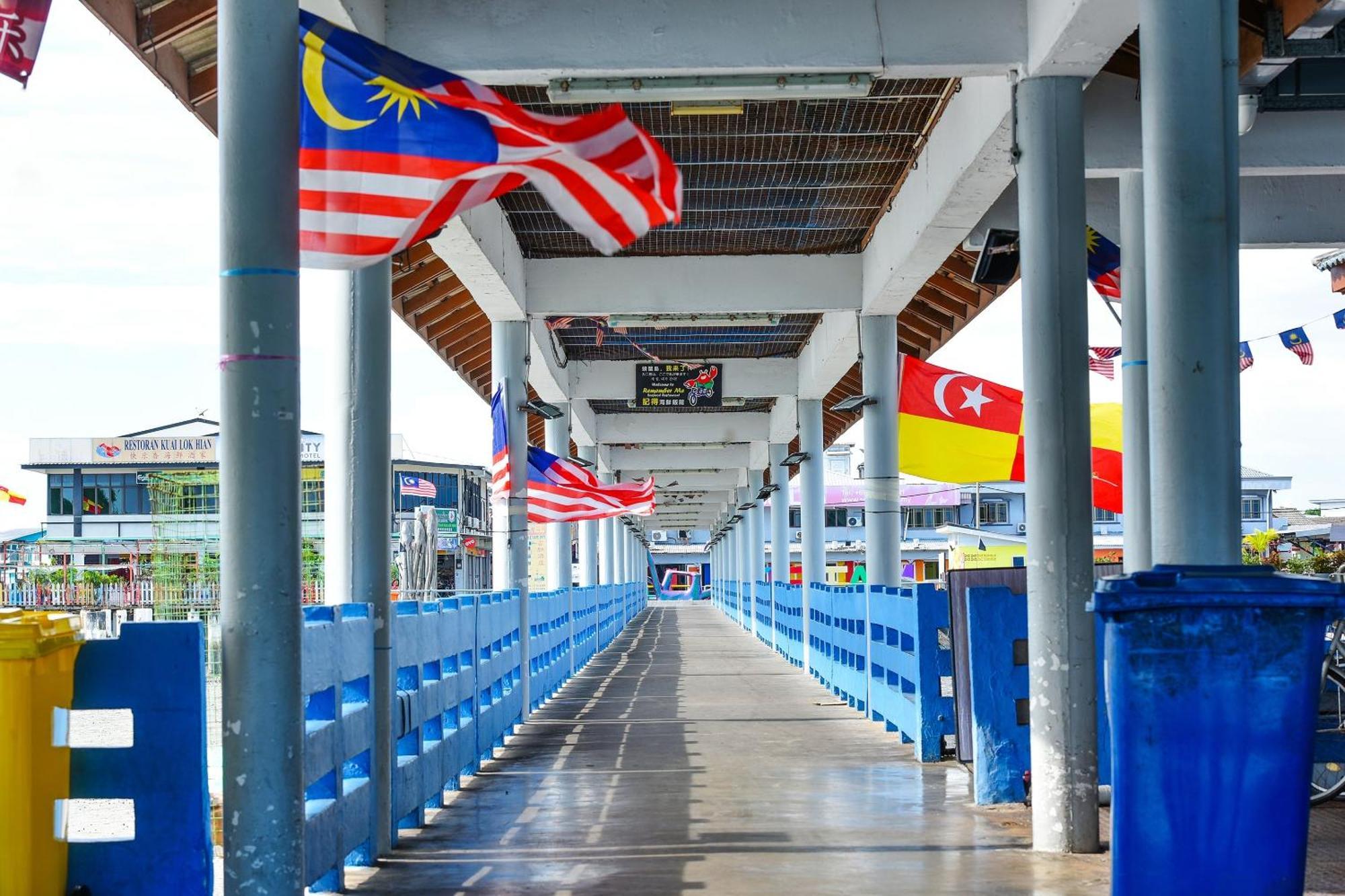 Oyo 90627 Pulau Ketam Inn Klang Esterno foto
